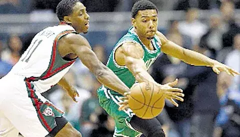 Acaban con los Bucks  