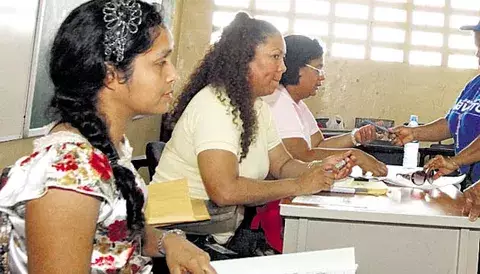 TE trabaja para captar 13,000 jurados de mesa  