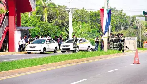  Diferencias entre policías por retén montado en incidente de San Carlos 