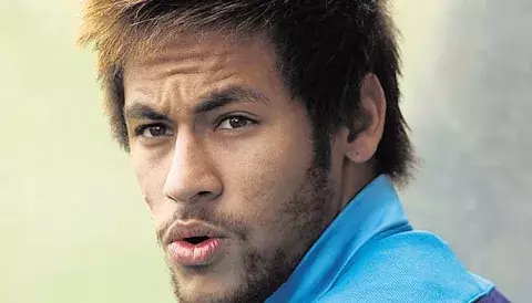Neymar vuelve a un Barça que busca seguir en la cima 