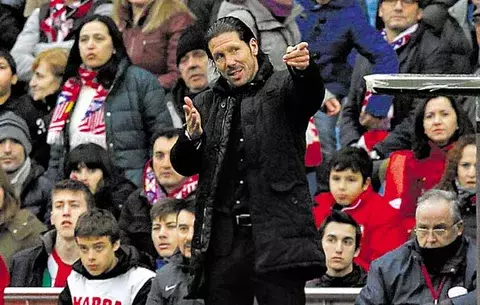 Simeone se toma con cautela el liderato del club 