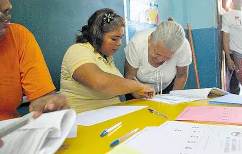 Pago por laborar en elecciones va de $50 a $150 