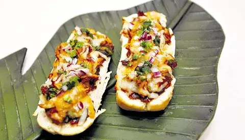 Pizza de pollo BBQ 