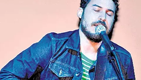 Cantautor estrenó el video ‘Mar’ 