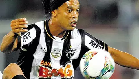 Felipao ignora a Ronaldinho 