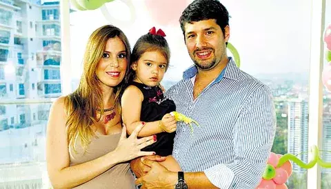 Axely celebra su ‘baby shower’ 