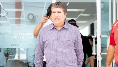 ‘BOLILLO’, NO TOQUES EL BOLSILLO  