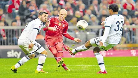 Bayern Múnich también arrolla al Schalke 04 