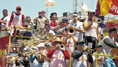  Se mantiene legado de las murgas en Carnaval tableño 