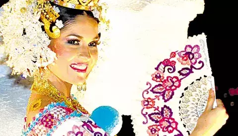 Su majestad, la pollera 