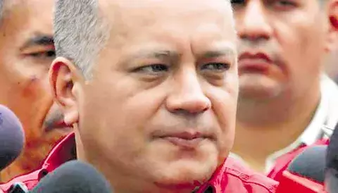  Cabello: Maduro no renunciará ni se entregará  