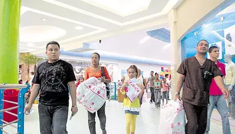 Factores negativos aún pueden afectar al país 