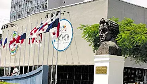 Mujeres sobresalientes que han dejado huellas  