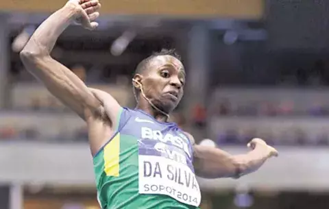 Brasileño Da Silva gana título mundial de salto largo    