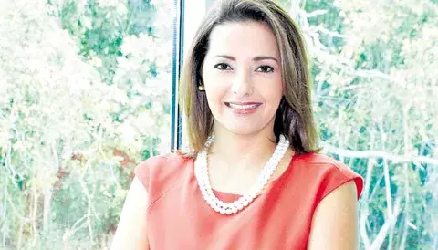 Directora Comercial 