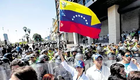 Con tres piquetes de seguridad impidieron marcha de los médicos 