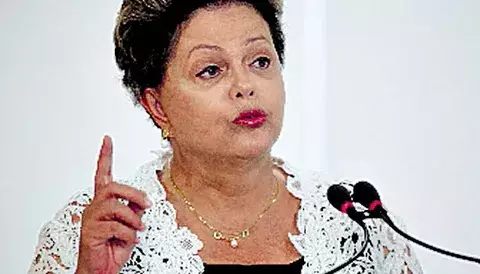 Ministros renuncian 