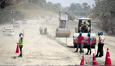 Torrijos dejó obras sin pagar e inconclusas, dice Martinelli 