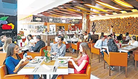 Alojamientos y comida en Granada