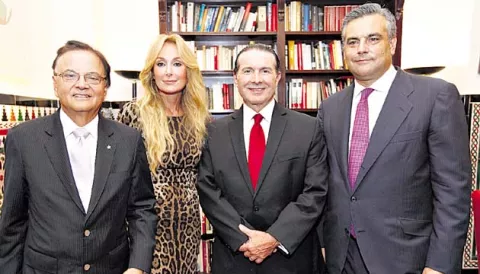 Recepción por inauguración del metro