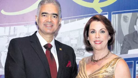 Cena por bodas de oro del Conep