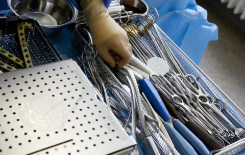 España: reconstruyen vagina de una mujer con tejido de su intestino