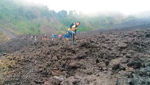 El Pacaya, un volcán despierto para visitar