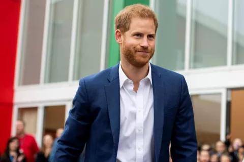El duque de Sussex acepta indemnización