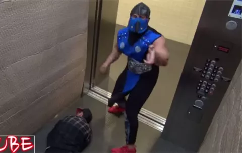 Broma: Los asombra vestido de Mortal Kombat