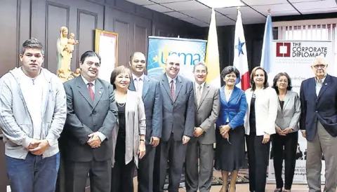 Usma y The Corporate Diplomacy firman convenio