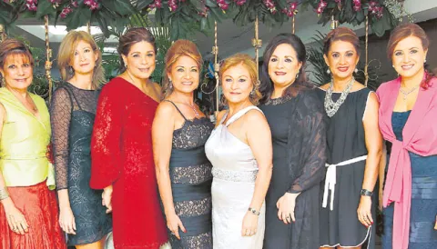 Cena de Sociedad Esposas de Banqueros