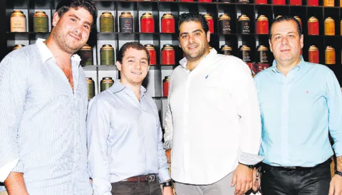 Apertura de One Two -Tea gourmet &amp; lounge