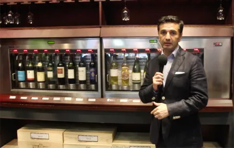 Prueba 60 vinos en la feria de Felipe Motta