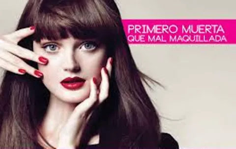 Día de maquillaje y mimos