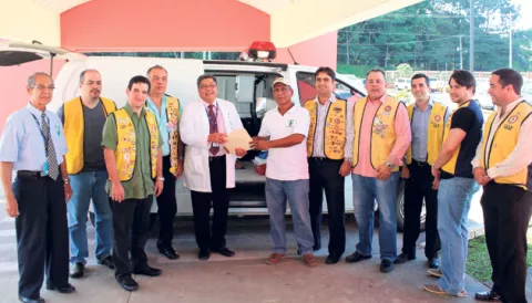 Donación de ambulancia