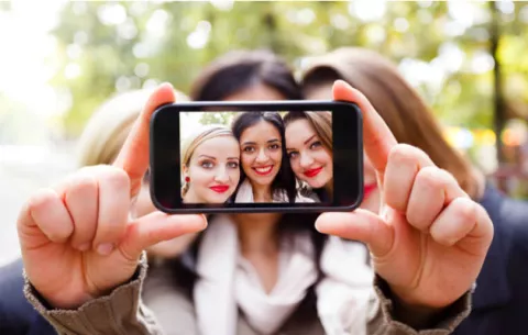 "Selfi", palabra del año para la Fundéu BBVA