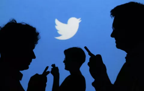 Twitter simplificará el proceso para denunciar tuits ofensivos