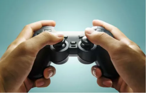 Se ganan la vida jugando videojuegos