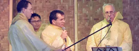 Filipinas: Millones de ciudadanos demuestran al papa fervor católico