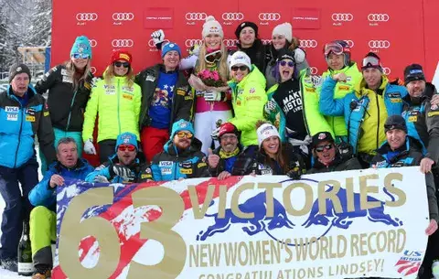 Lindsey Vonn arrasa en la Copa del Mundo de esquí 