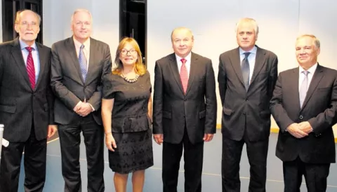 Reunión con Cuerpo Diplomático en el Parlatino