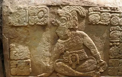 Libro sagrado de los Mayas cumple 43 años como Libro Nacional de Guatemala