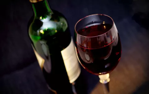 El vino español de Rioja "empieza a sonar"