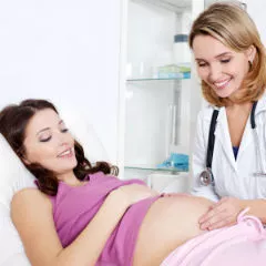 Comerse la placenta tras el parto no tiene beneficios