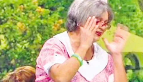 ¡Guerra de abuelas!
