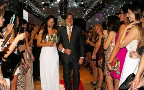 Las bodas falsas causan furor