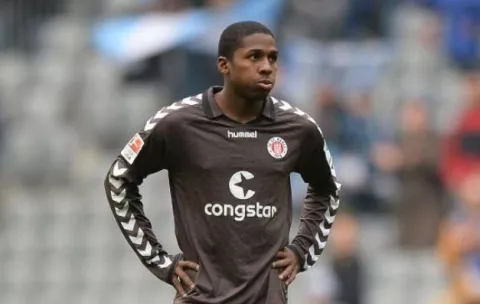 Armando Cooper está fuera del FC St. Pauli 
