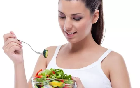 Comer sano incide en la genética  de tu bebé 