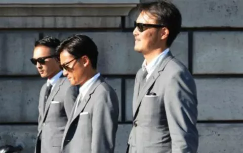 Moda masculina: Guía básica para vestir de gris