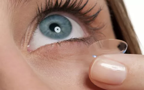 Lo que necesitas saber si quieres lentes de contacto